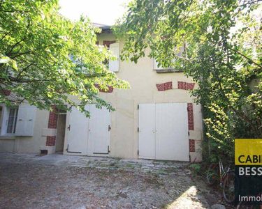 Parking - Garage Location Grenoble   70€