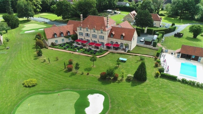 Dpt Creuse (23), à vendre BONNAT Hôtel - Restaurant - Golf 18 trous