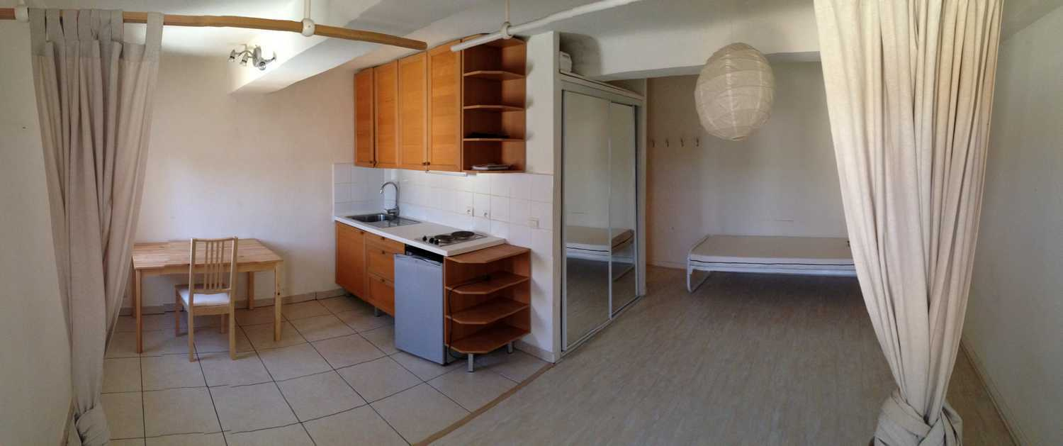 studio meublé 28m2 AIX EN PROVENCE CENTRE VILLE 