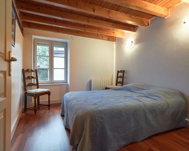 LOUE CHAMBRE à TARARE