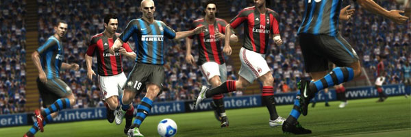 VIDEO: Souboj 1 na 1 v PES 2012