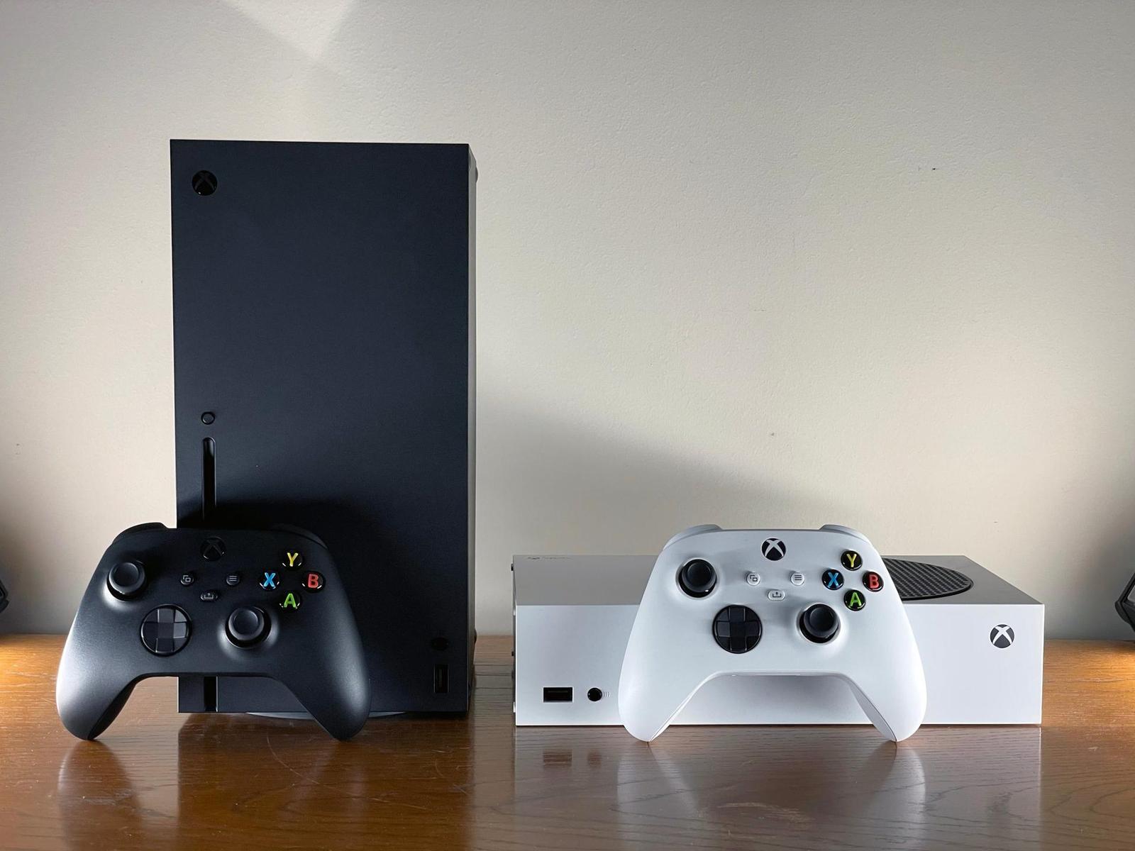 Zahraniční dojmy z rozbalování konzolí Xbox Series X/S