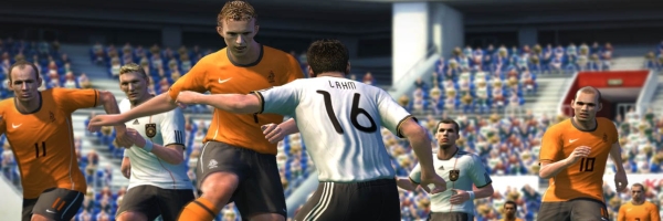 PES 2011 v rozšířeném traileru + galerie