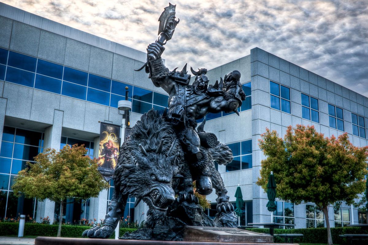 Přehledné shrnutí: žaloba státu Kalifornie na Activison Blizzard