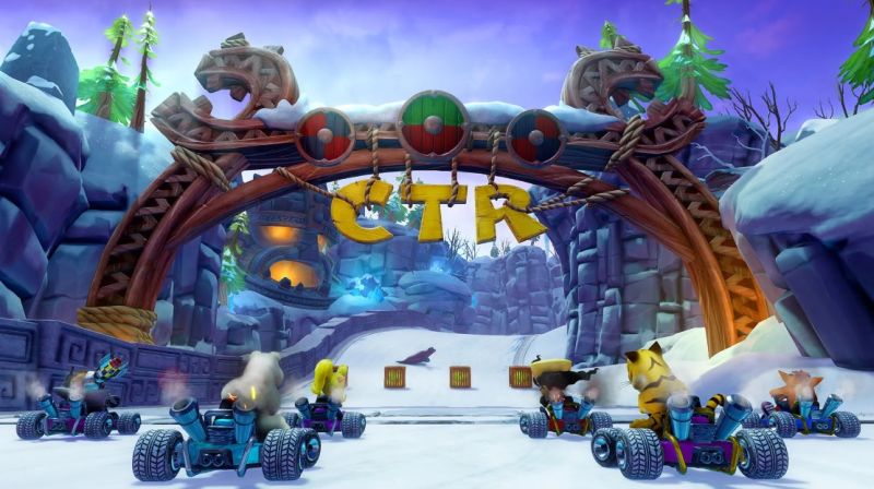 Crash Team Racing Nitro-Fueled rozjíždí závody