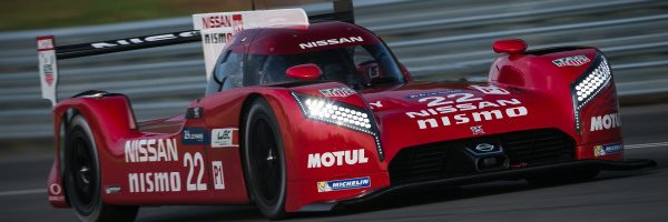 Nissan GT-R LM NISMO v Gran Turismo 6