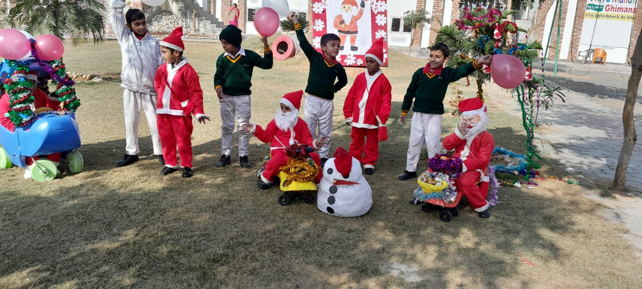 Merry christmas celebration in pp to 2nd classes.