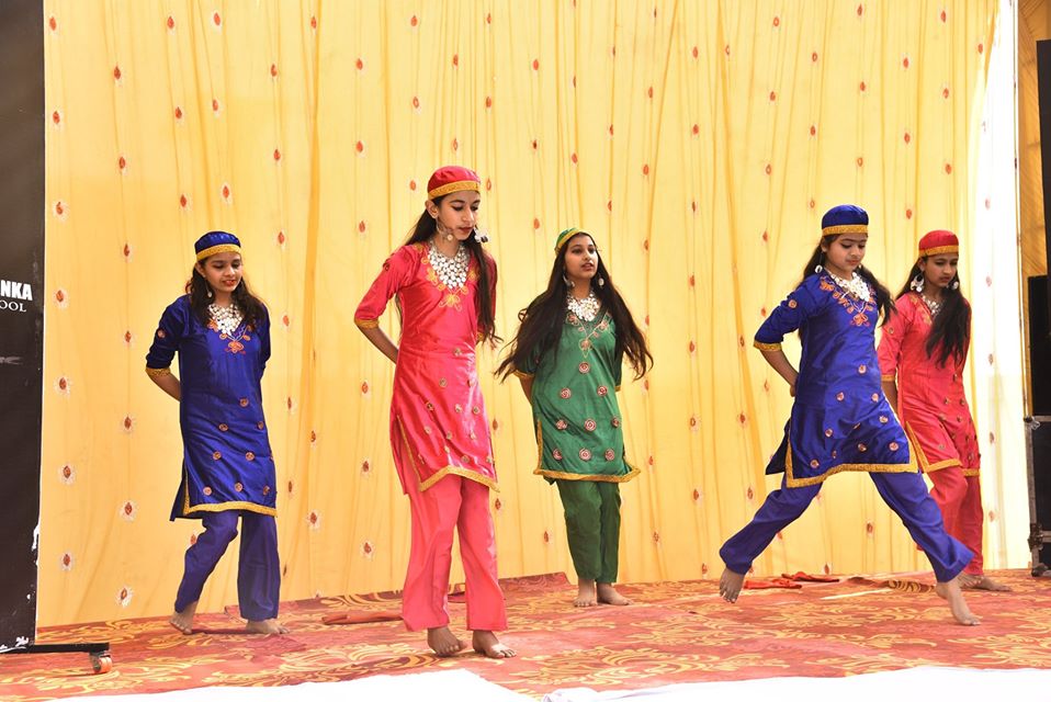 Cultural fest 'Aura Rainbow of knowledge '