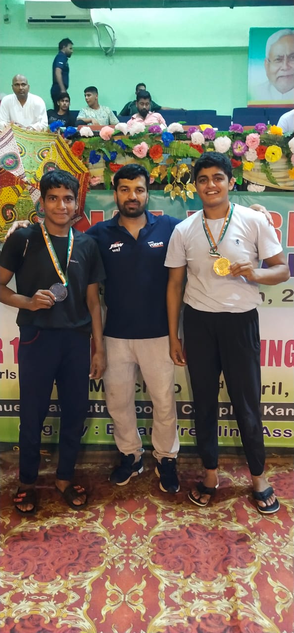 College Student Arju Clinched Gold at National Junior Championship Wrestling Women Held in Patna.