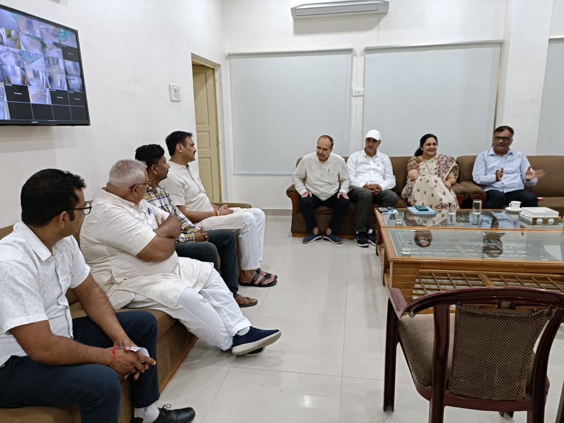 Member Parliament (MP)Madam Sunita Dugal Retd IRS  Visited MM College Fatehabad Campus.... आत्म निर्भर भारत विषय पर चर्चा......