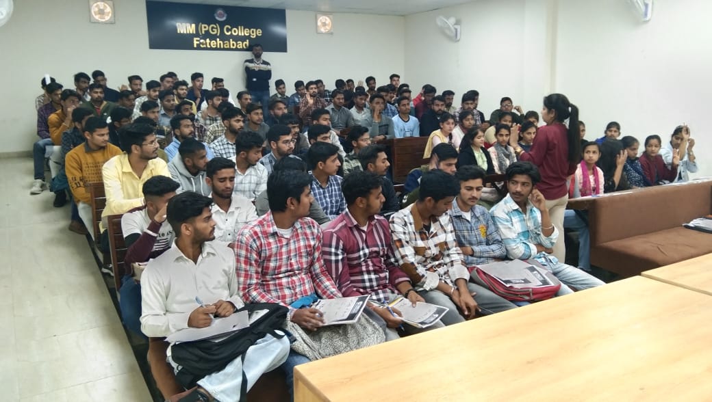 Photos of Extension Lecture organised by Career and Placement Cell