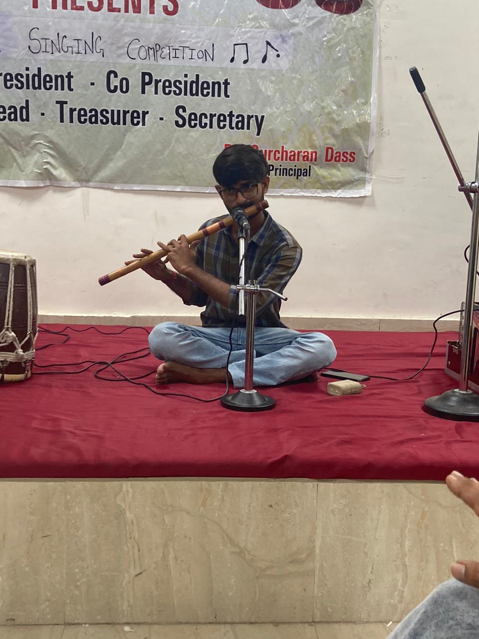 Folk Song and My Instruments Competition