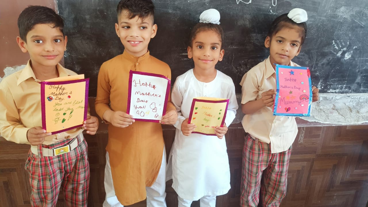 Card making activity by Ist class on Mother's Day