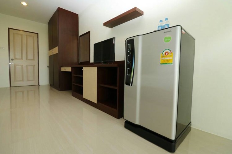 ศิริ เซอร์วิส อพาร์ทเม้นท์ Siri Service Apartment