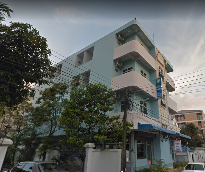 มณีแดงอพาร์ทเม้นท์ Maneedang Apartment