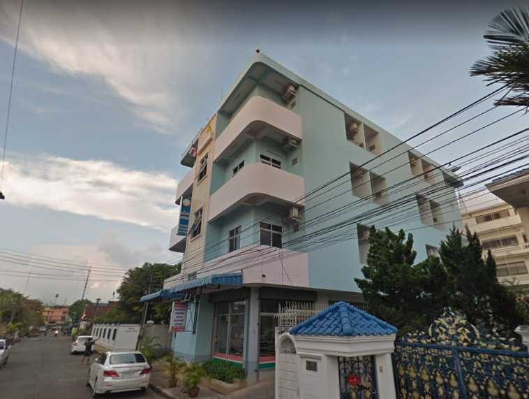 มณีแดงอพาร์ทเม้นท์ Maneedang Apartment