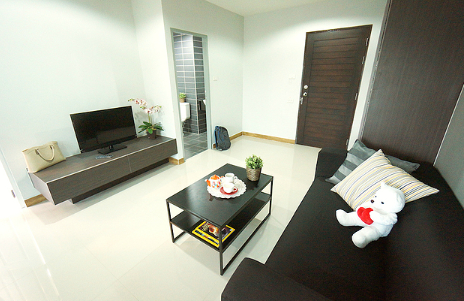 อิน โคลเวอร์ อพาร์ทเม้นท์ บางแสน In Clover Apartment Bangsaen