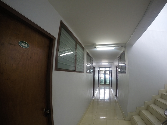 หอพัก เอ แอนด์ เอ (สามแยกหมี) A and A Dormitory (Sam Yaek Mee)