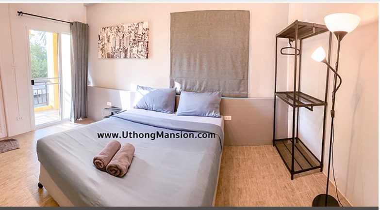 อู่ทองแมนชั่นและเซอร์วิสอพาร์ทเม้นท์ U Thong Mansion & Service Apartment