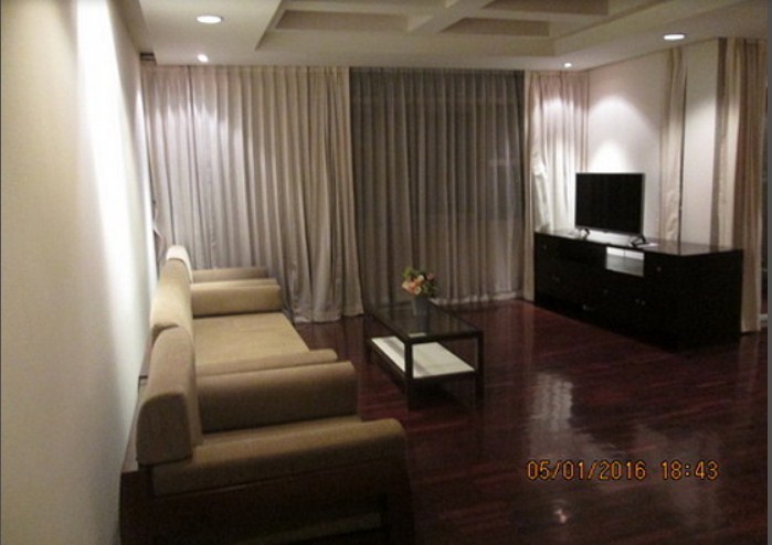 สิริ อพาร์ตเมนต์ Siri Apartment