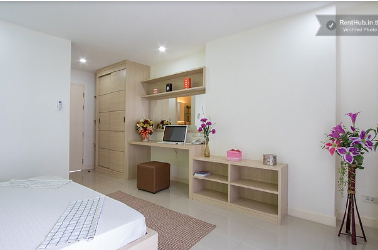 บ้านเมฆหมอก เซอร์วิสอพาร์ทเมนท์ Baan Mek Mhok Serviced Apartment