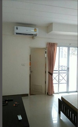 พงษ์ลดา อพาร์ทเม้นท์ Ponglada Apartment