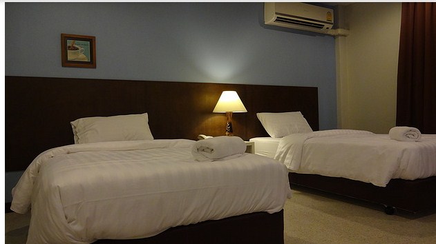 แมงโก เบดรูม อินน์  Mango Bedroom Inn