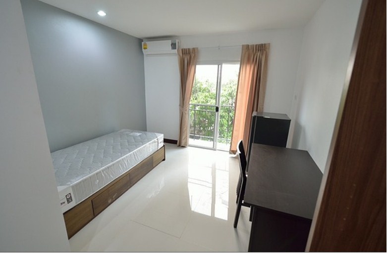 ห้องพักสตรีสุขุมวิท 49 Sukhumvit 49