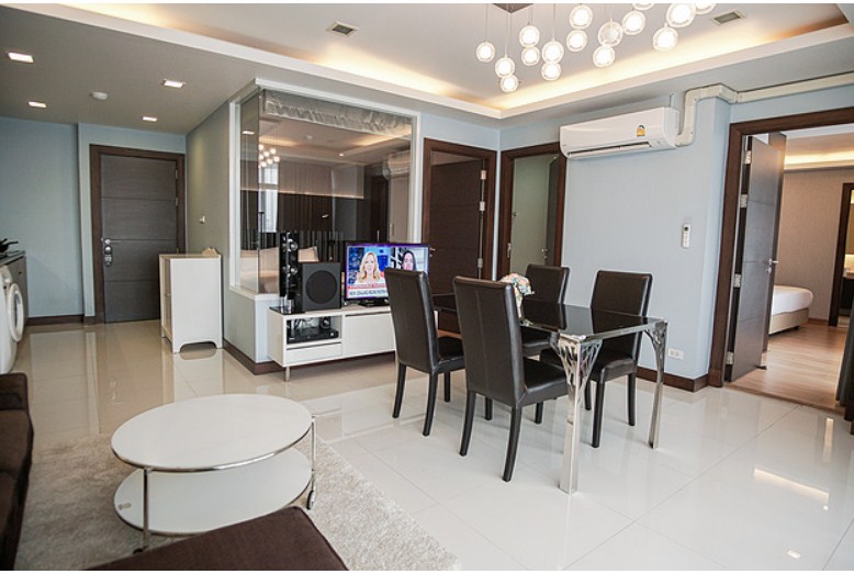 แอนทีคพาเลส เซอร์วิสอพาร์ทเม้นท์ Antique Palace Serviced Apartment