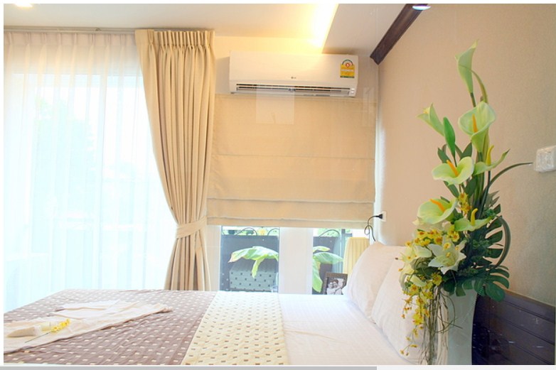 แกรนด์วิว เอกมัย 10 สวีท Greenview Ekkamai 10 Suite