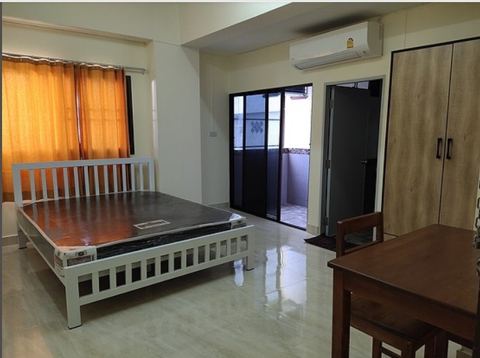 ผ่องกุล อพาร์ทเมนท์ Pongkul  Apartment