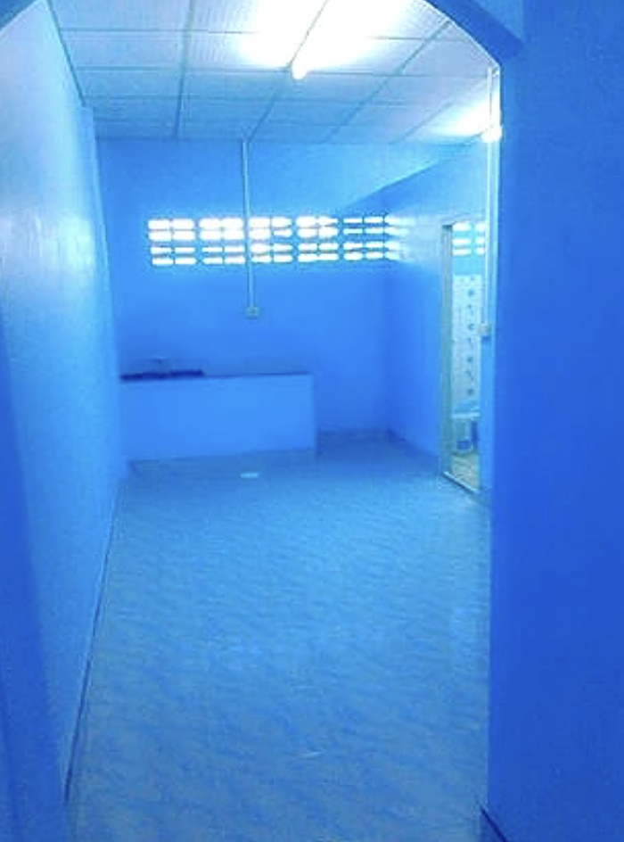 ห้องเช่าสีฟ้า Blue Room for Rent