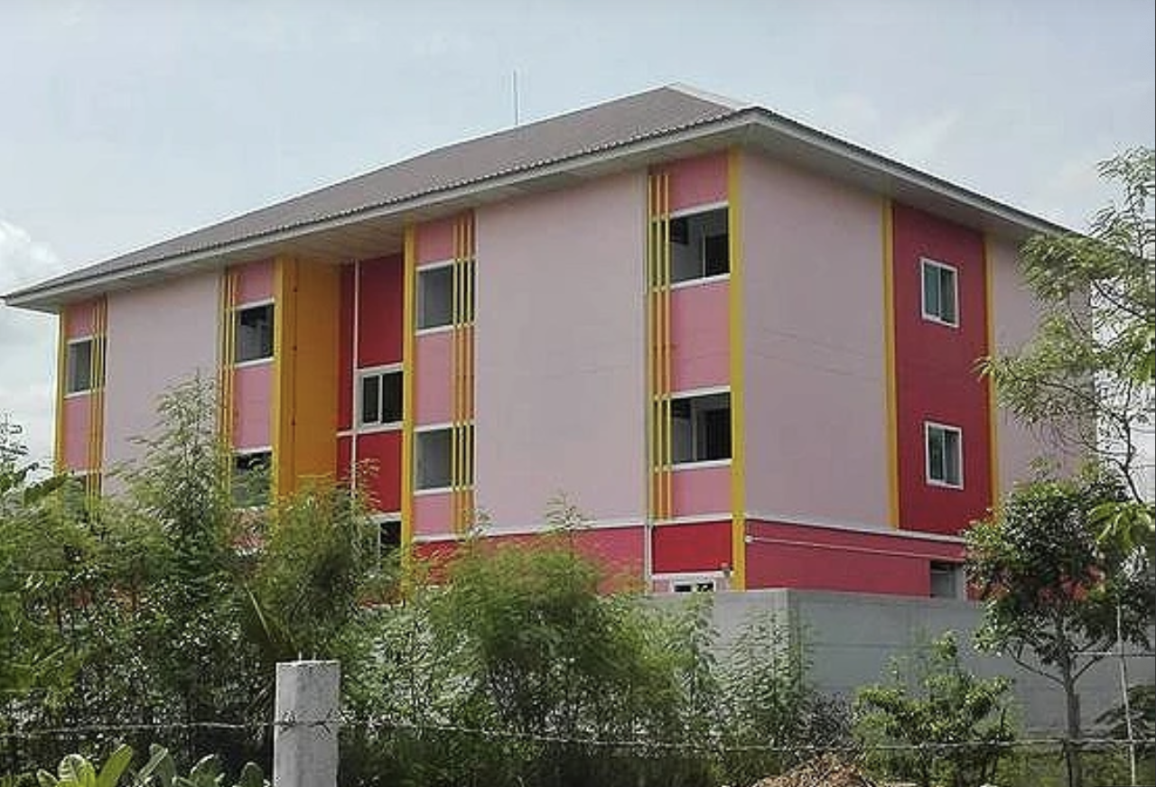 หอพักหญิงศรีกมล Srikamon Female Dorm