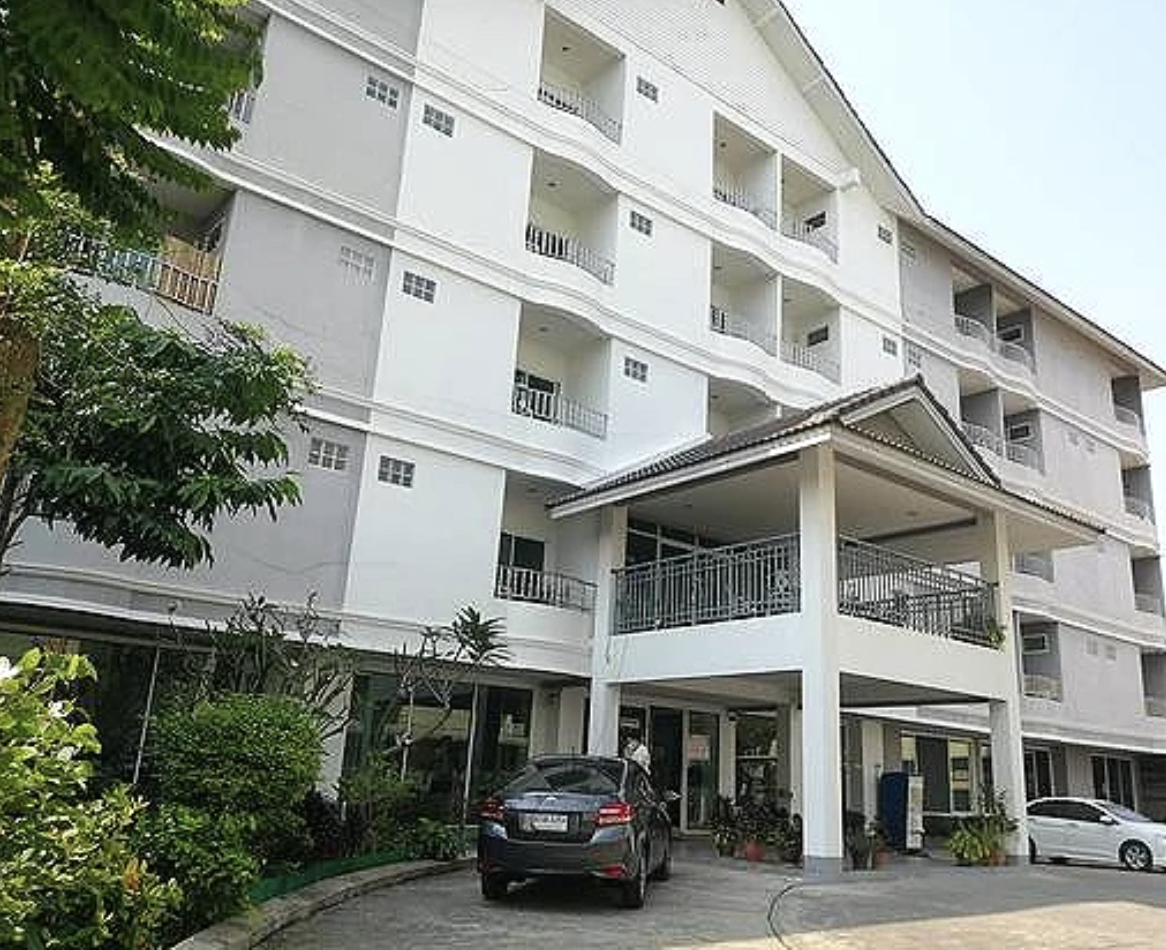 สิริพัศอพาร์ทเม้นท์ Siripat Apartment