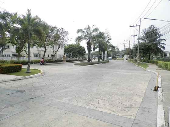 บ้านฟ้าปิยรมย์ เลคแกรนด์เด วงแหวน-ลำลูกกา คลอง 6 Baanfah Piyarom Lake Grande Wongwaen-Lumlukka Klong 6