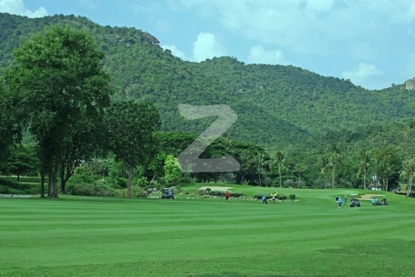 ปาล์ม ฮิลส์ กอล์ฟ คลับ แอนด์ เรสซิเดนซ์ Palm Hills Golf Club & Residence