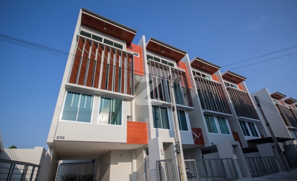 กุญชร์สิริ ทาวน์โฮม Kunsiri Townhome