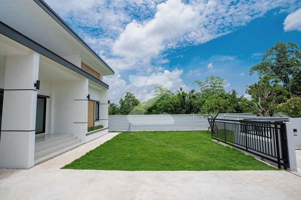 เคเค ไอดีล โฮม ศรีจันทร์-พระลับ KK Ideal Home Srichan-Phralap