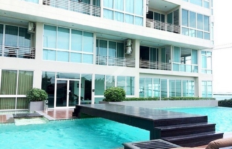 มัสเซลลาน่า คอนโดมิเนียม Musselana Condominium