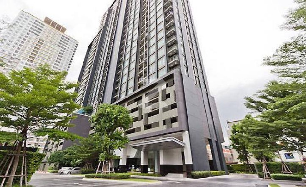 ไฮฟ์ สาทร คอนโดมิเนียม Hive Sathorn Condominium