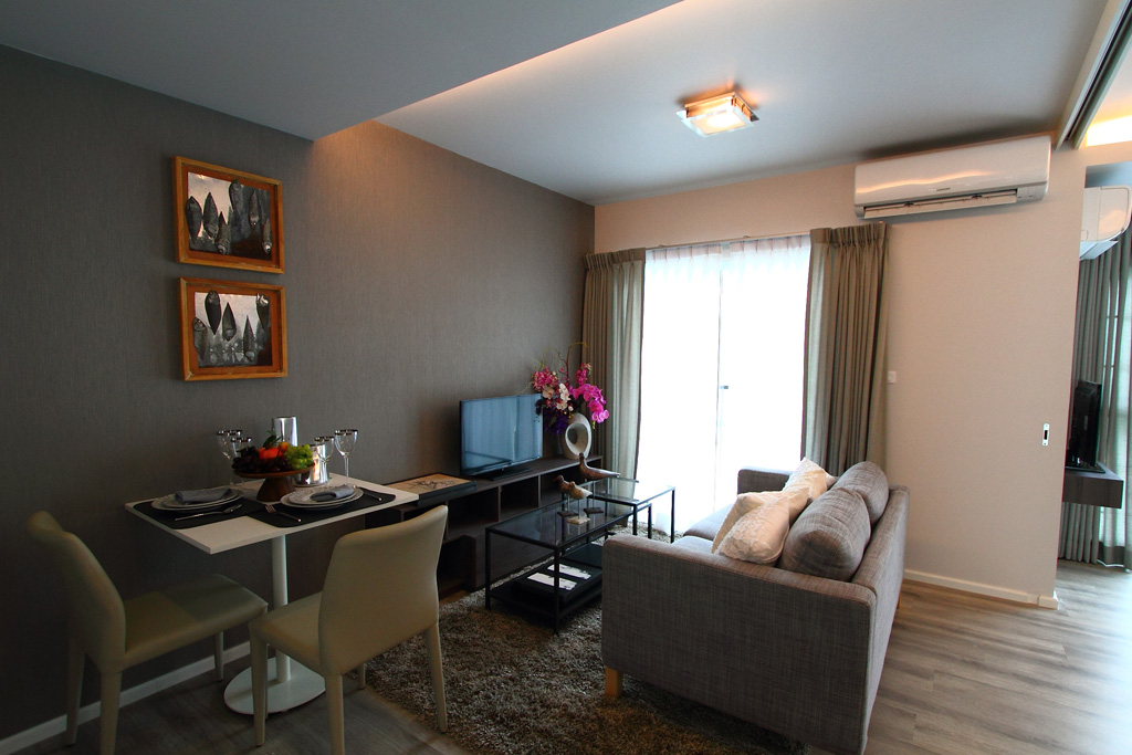 ดับเบิ้ล เลค คอนโดมิเนียม เมืองทองธานี เฟส 2 Double Lake Condominium Muang Thong Thani Phase2