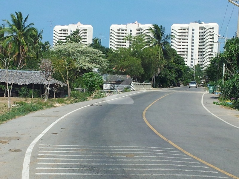 ชะอำลองบีช คอนโดมิเนียม Cha-am Long Beach Condominium