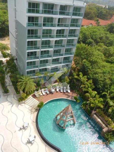 คลับ รอยัล คอนโดมิเนียม วงศ์อมาตย์ พัทยา เอและบี Club Royal Condominium Wongamat Pattaya (A,B)