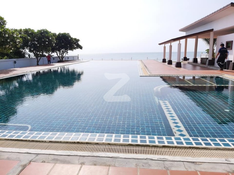 ขนอมบีชเรสซิเด้นซ์ Khanom Beach Residence