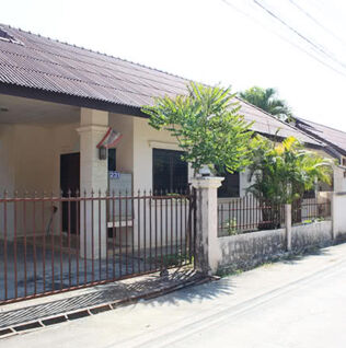 บ้านเพิ่มทรัพย์โฮม Baan Permsub Home