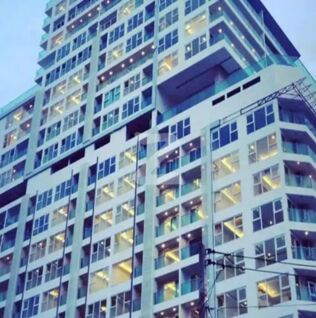 โคซี่ บีช วิว คอนโดมิเนียม Cosy Beach View Condominium