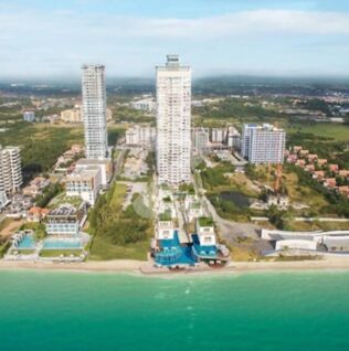 ลา รอยัล บีช คอนโดมิเนียม จอมเทียน La Royale Beach Condominium Jomtien