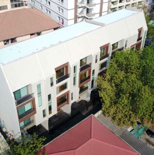 ดับเบิลวัน ทาวน์โฮม @วิภาวดี 2 Double 1 Townhome @Vipawadee 2