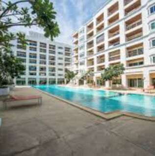 ที.ดับบลิว. จอมเทียน บีช คอนโดมิเนียม T.W. Jomtien Beach Condominium