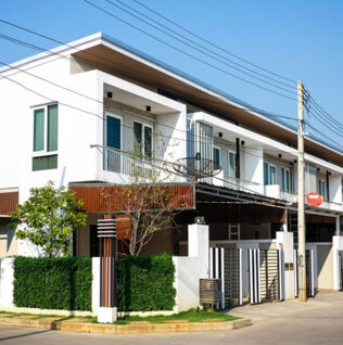 บ้านกาญจน์กนก 19 มหิดล Baan Karnkanok 19